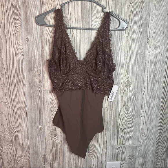 Yummie by Heather Thomson BodySuit size M - Picture 1 of 5